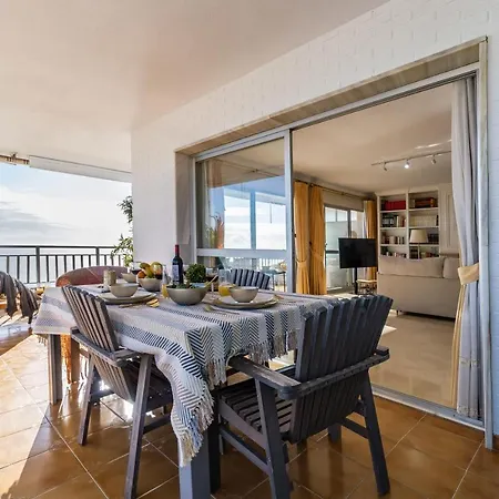 Apartment Super Exclusive With Free Parking *