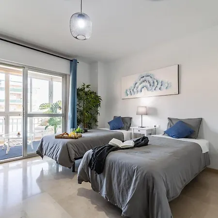 Super Exclusive With Free Parking Apartment