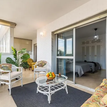 Super Exclusive With Free Parking * Fuengirola