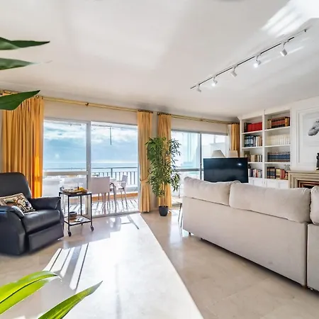 Apartment Super Exclusive With Free Parking *