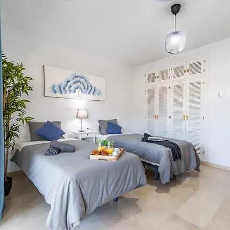 Super Exclusive With Free Parking Apartmán